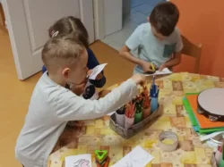 zeme-2025-008-scaled